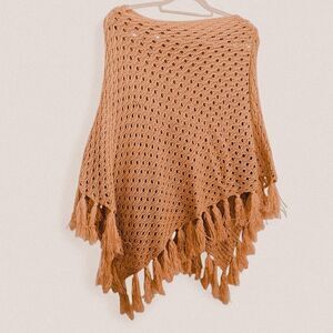 Boho Cream Fringe Crochet Poncho – Loft Indie Hippie Knit Top (One Size) ✨🤍
